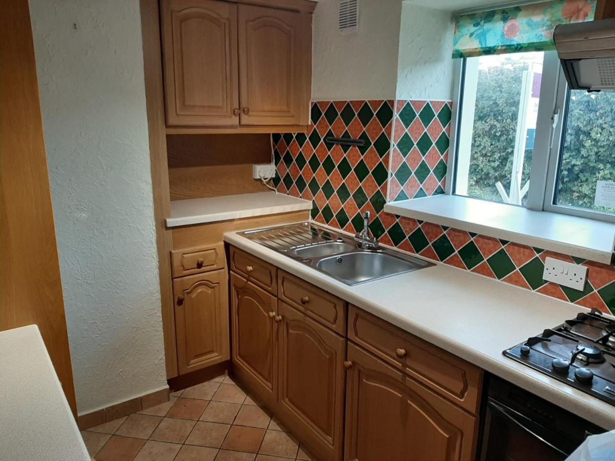 Crown House Villa Llansanffraid Glan Conwy ภายนอก รูปภาพ